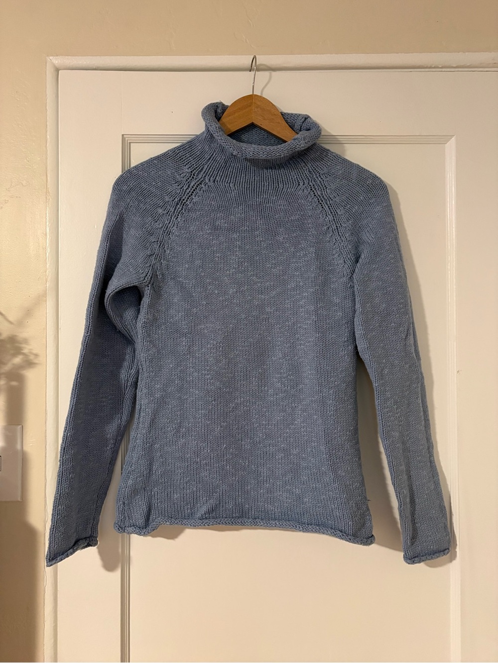 L.L. Bean Vintage Blue Cotton Rollneck Turtleneck Knit Sweater Cottagecore 90s